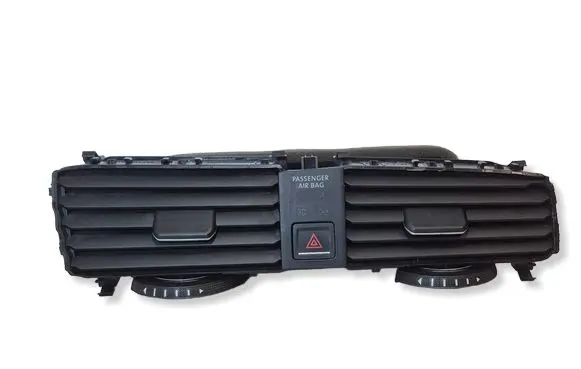 Volkswagen Golf VII Dash center air vent grill 5G1819728 5G1815736