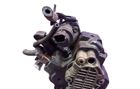 Toyota Yaris Verso Fuel injection high pressure pump