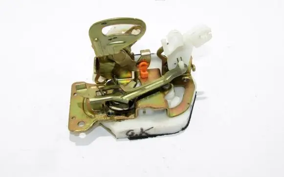 Mitsubishi Pajero Sport I Rear door lock