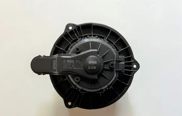 Tesla Model S Heater fan/blower 105186400A F00S3B2574
