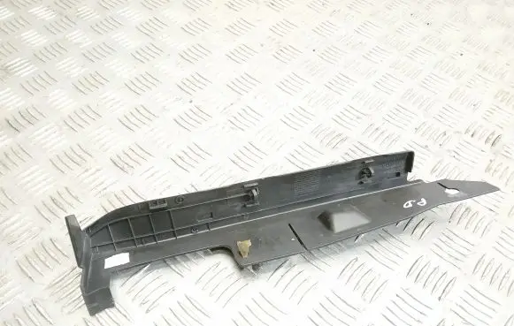 Toyota Avensis T270 Other engine bay part 5380705010