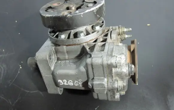 Audi A3 S3 8L Gearbox transfer box case 02M409053H
