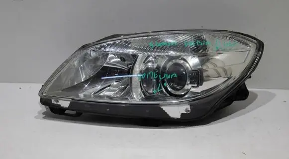 Skoda Fabia Mk2 (5J) Headlight/headlamp