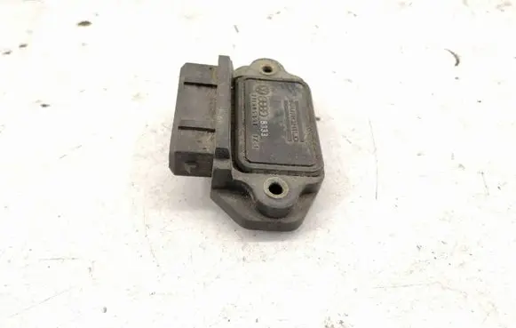 Audi 100 S4 C4 Engine control unit/module 211905351
