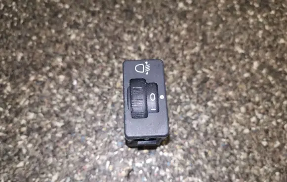 Citroen Berlingo Headlight level height control switch