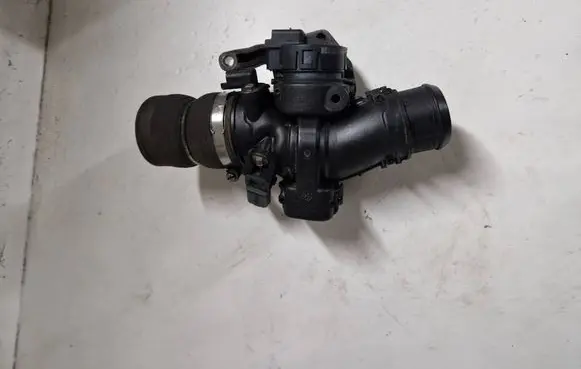 Citroen C4 I Picasso Throttle valve 25365220