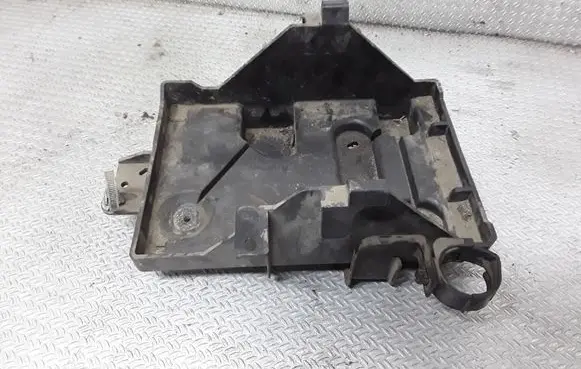 Mazda CX-7 Battery tray 