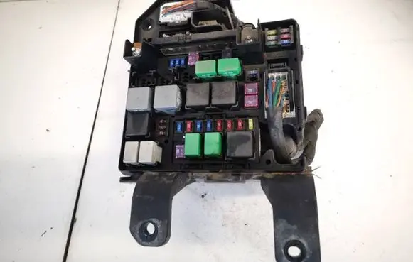 KIA Sorento Fuse box set 912222p075