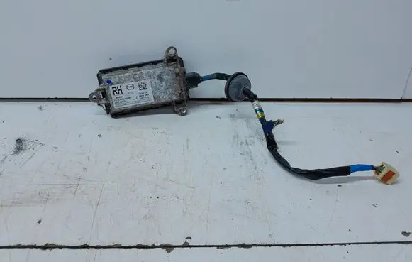 Mazda CX-9 Blind spot module TD7467Y30 03073102