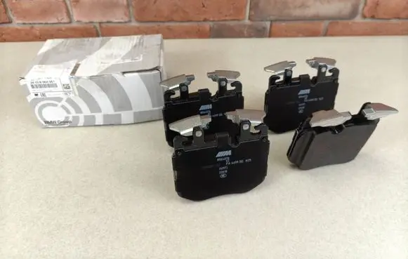 BMW X3M F97 Brake pads (front) 8064561 8064562 8064560