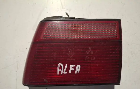 Alfa Romeo 155 Rear/tail lights 60568443