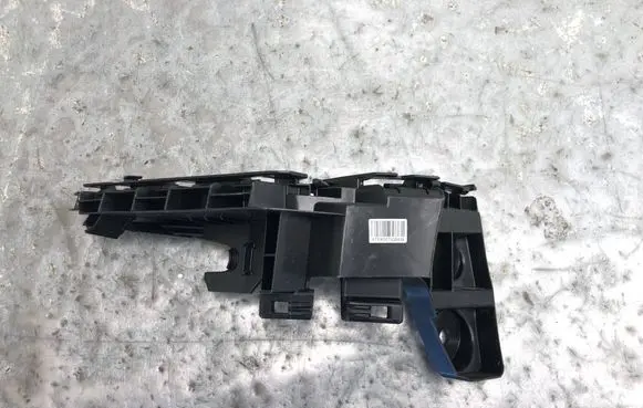 Volkswagen Golf VIII Rear bumper mounting bracket 5H6807393FBILI 5H6807393F