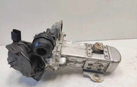 Peugeot 508 RXH EGR valve cooler V29004027 MM111BL