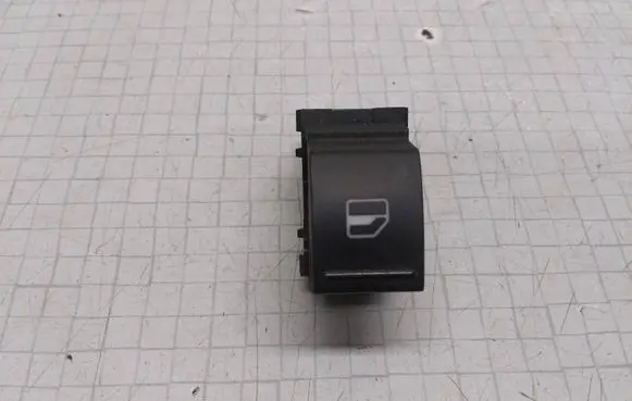 Volkswagen Golf V Electric window control switch 7L6959855B 9F8G5F0