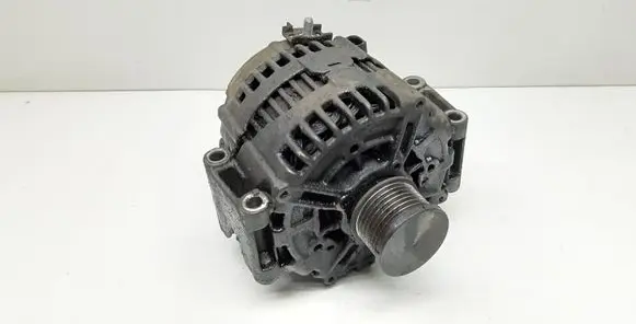 Mercedes-Benz ML W164 Generator/alternator A0141541302 0121813020