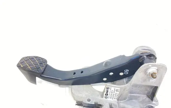 Volkswagen Golf IV Brake pedal 1K2721117F 3C2721057F