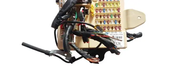 KIA Sorento Fuse module 954002P931 97RA012341