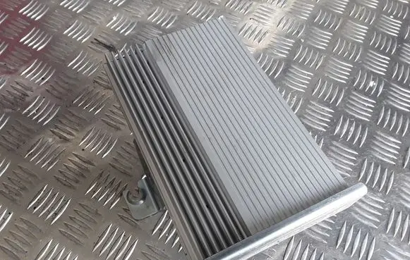 Dodge Journey Sound amplifier 05064302AC