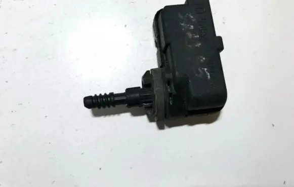 Saab 9-5 Headlight level adjustment motor 