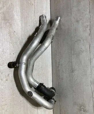 Audi A4 S4 B9 Engine coolant pipe/hose 04e121151e