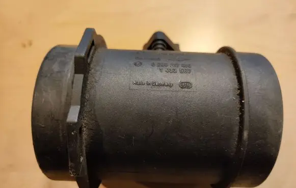 BMW X5 E53 Mass air flow meter 0280217814 1433567