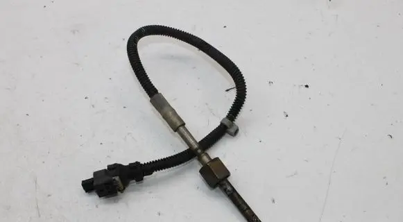 Infiniti Q50 Exhaust gas temperature sensor A0009053601