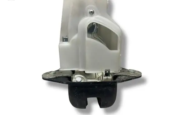 Honda Civic Tailgate/trunk/boot lock/catch/latch EUK9361120A EE0059234