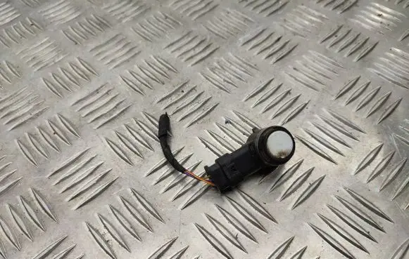 Volkswagen Touran III Parking PDC sensor 5Q0919275B