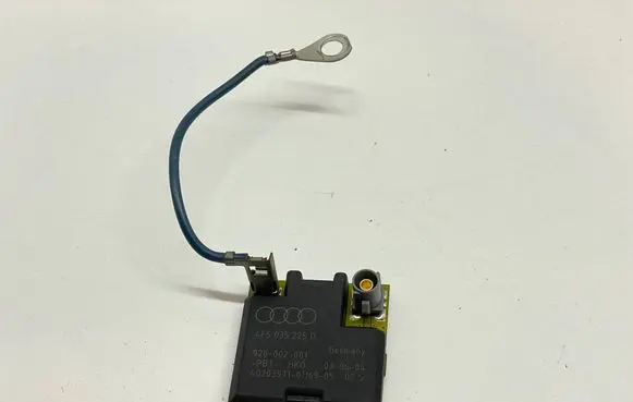 Audi A6 S6 C6 4F Antenna control unit 4F5035225D 920002001