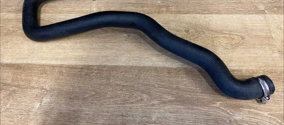 Land Rover Range Rover Sport L494 Engine coolant pipe/hose FK62-9F287-CA FK629F287CA FK62-9F287