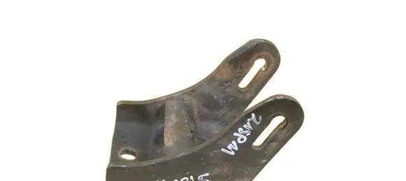 Hyundai i30 Engine mounting bracket G4FA