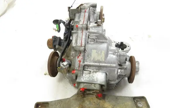 Suzuki Jimny Rear gearbox reducer/haldex oil pump 
