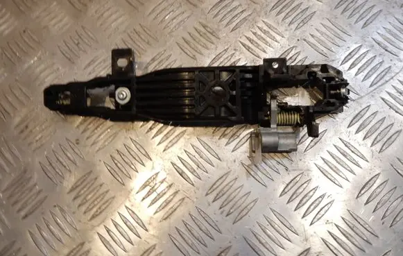Rear door exterior handle/bracket