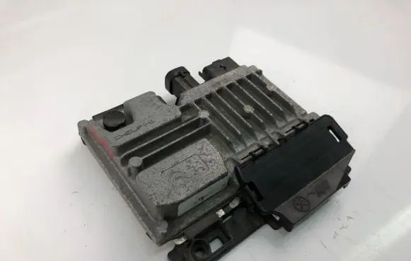 Peugeot 2008 I Engine control unit/module ECU 9819596180