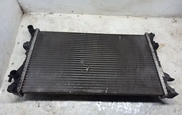 Renault Laguna II Coolant radiator 8200008764B 150710201F05
