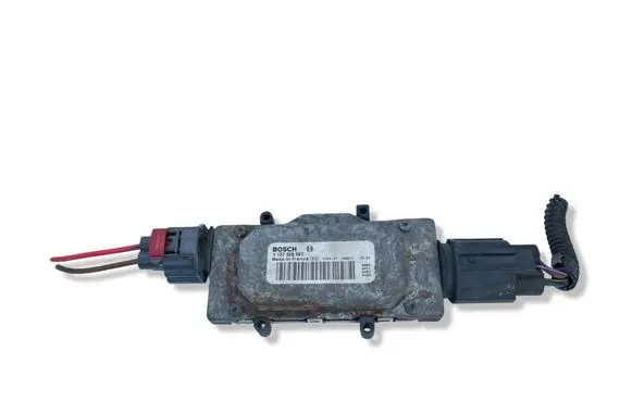 Ford C-MAX II Coolant fan relay 1137328567