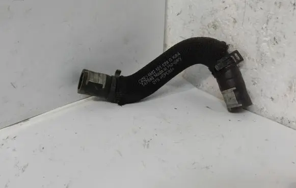 Audi A8 S8 D3 4E Engine coolant pipe/hose 4M0121123G