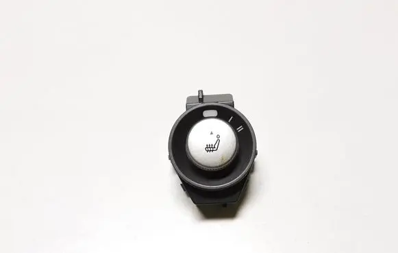 SsangYong Tivoli Seat heating switch 8540035020