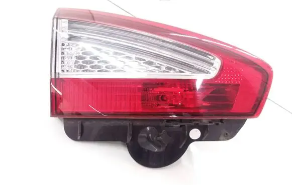 Ford Mondeo MK IV Tailgate rear/tail lights BS7113A603BC