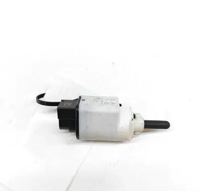 Citroen C5 Aircross Brake pedal sensor switch 9813503180