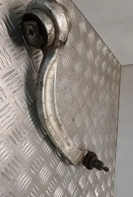 Volkswagen PASSAT B5.5 Front control arm