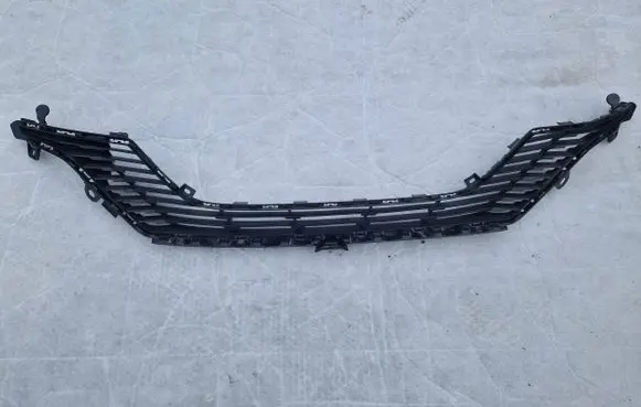 Peugeot 208 Front bumper lower grill 9823209880