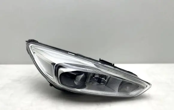 Ford Focus Headlight/headlamp F1EB-13D154-AG