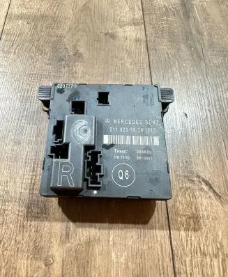 Mercedes-Benz E W211 Door control unit/module 2118201626 356806