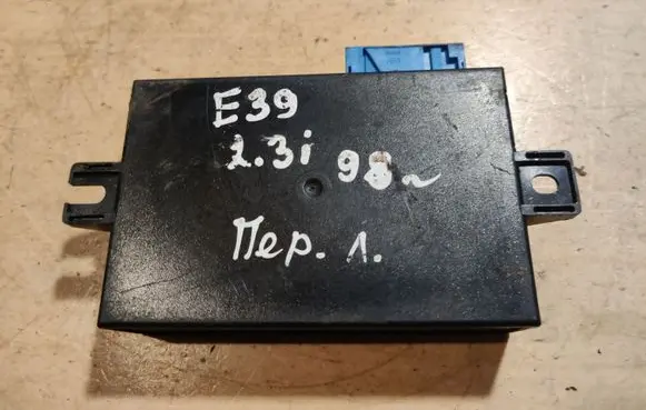 BMW 5 E39 Comfort/convenience module 65718375497 8375497