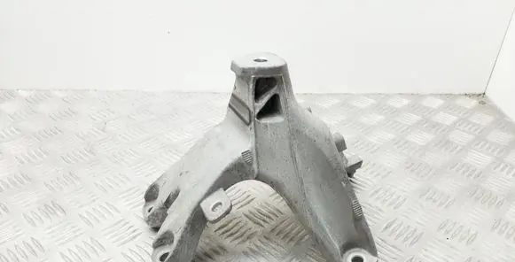 Audi A4 S4 B8 8K Engine mounting bracket 8K0199308BR