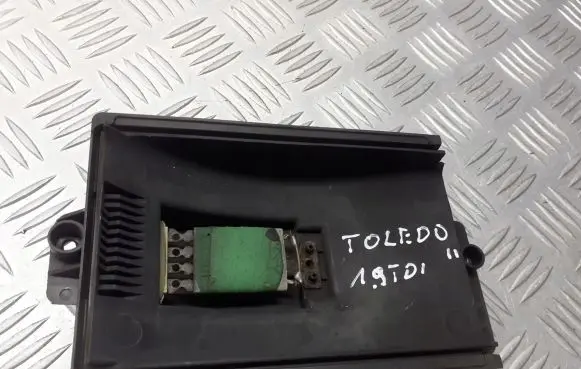 Seat Toledo II (1M) Heater blower fan relay 