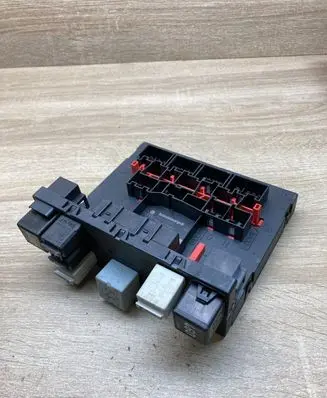 Volkswagen PASSAT B6 Comfort/convenience module 3C0937049AE
