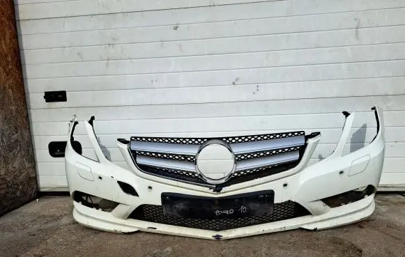 Mercedes-Benz E A207 Front bumper A2078851537