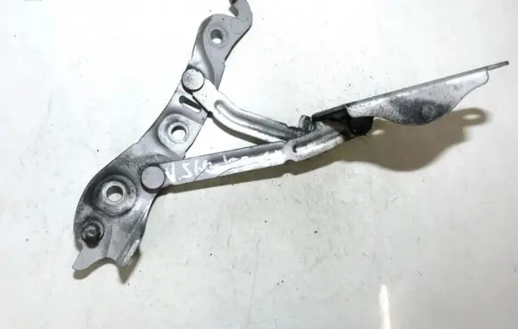 Volvo S60 Tailgate/trunk/boot hinge